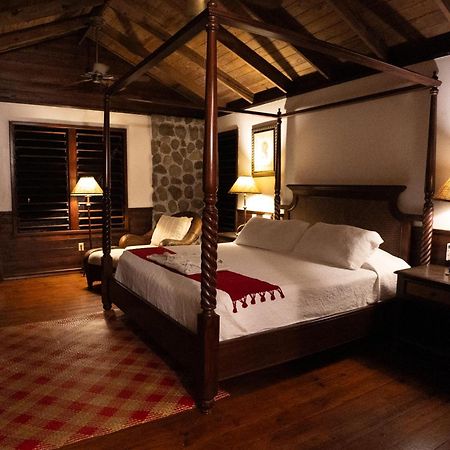 The Lodge & Spa At Pico Bonito El Pino Bagian luar foto