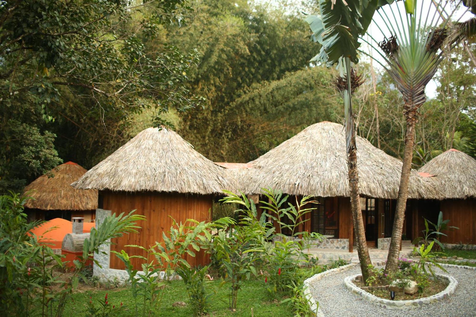 The Lodge & Spa At Pico Bonito El Pino Bagian luar foto